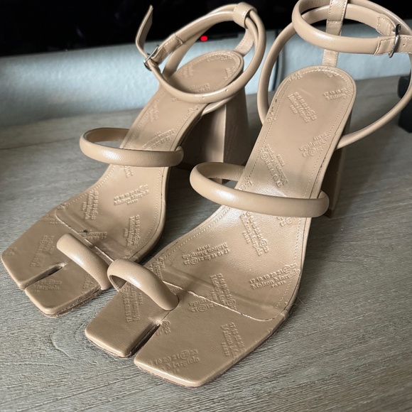 Maison Mariela Square Toe Tabi Sandals